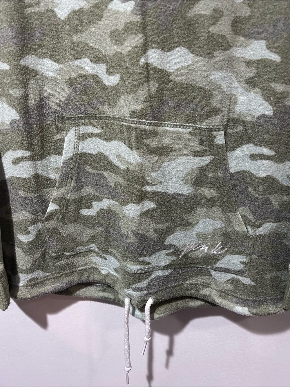 PINK camo Hoodie - Picture 3 of 9